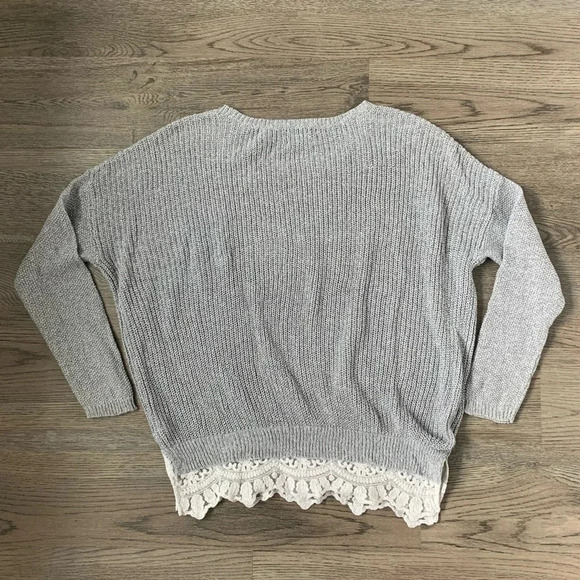 Pins‎ and Needles Oversized Lace Trim Knit Sweater - Gray - Size S - EUC - Picture 3 of 11